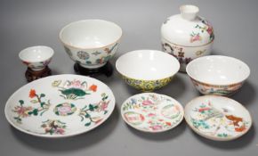 An assortment of Chinese famille verte bowls and dishes, 19th / 20th century, tallest 12.5cm