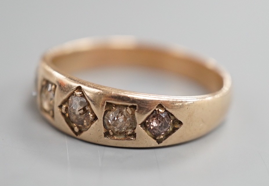 An early 20th century yellow metal and gypsy set graduated five stone diamond half hoop ring, size - Image 2 of 4