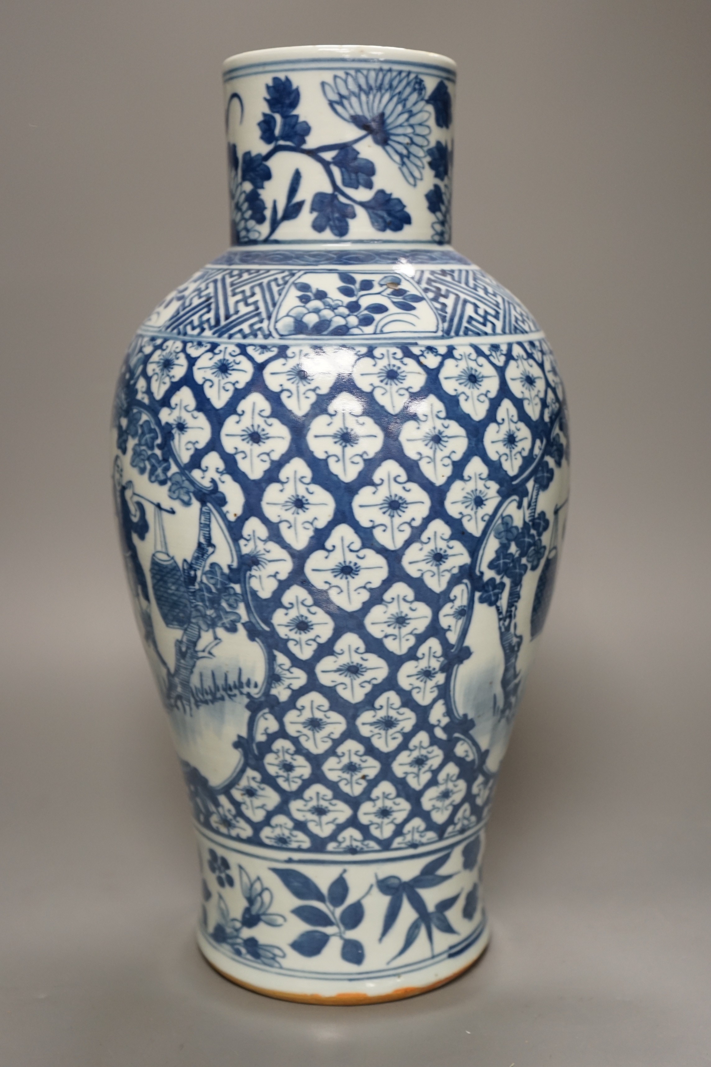 A 19th century Chinese blue and white 'Tradesmen' vase, 40cm - Image 4 of 5
