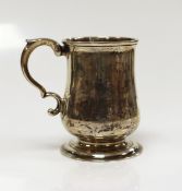 A George II silver baluster mug, London, 1733, 10cm, 192 grams.