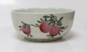 A Chinese peach bowl, 15cms diameter