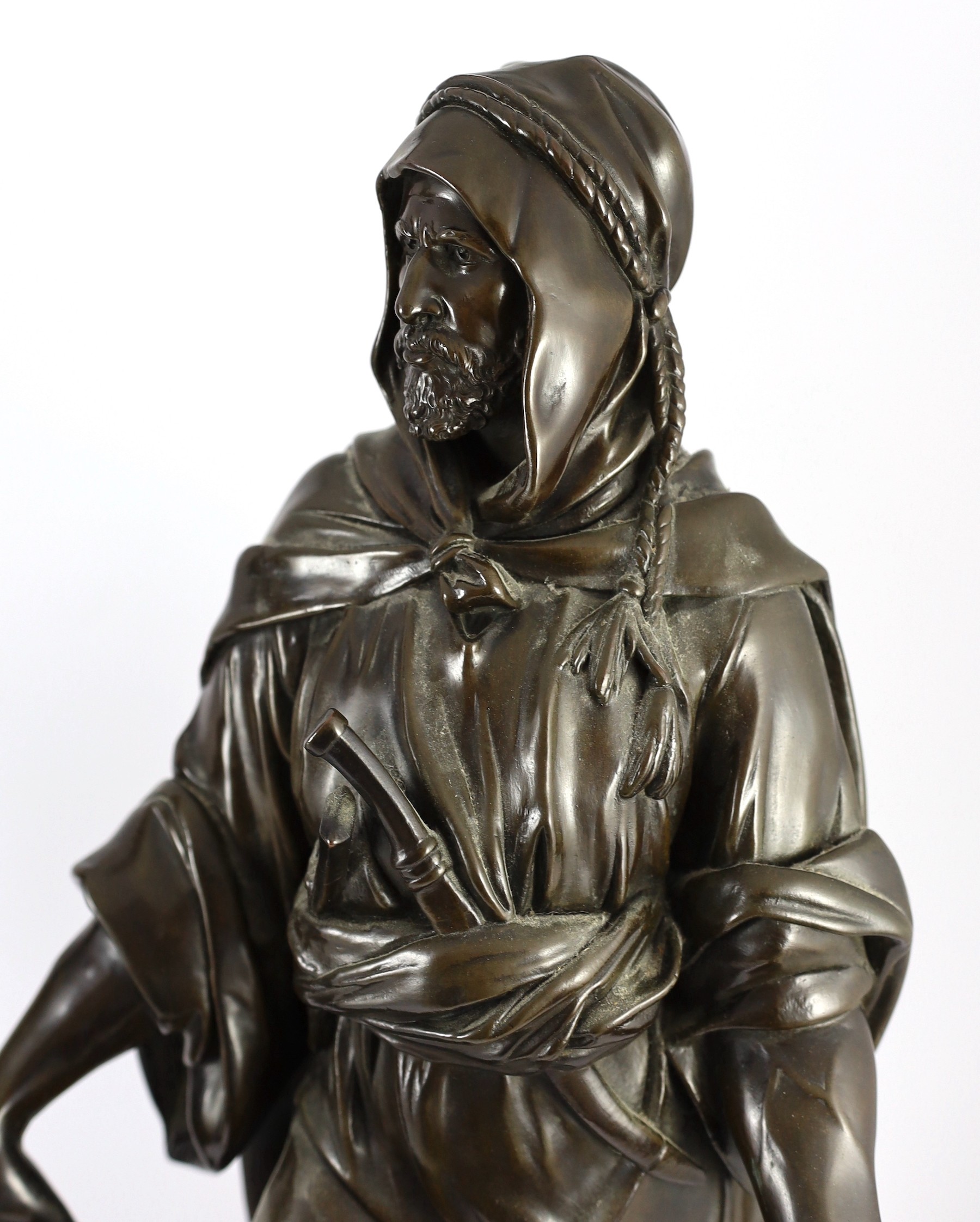 After Jean Jules Samson (1823-1902). A pair of 20th century Continental bronze figures of an Arab - Bild 3 aus 4