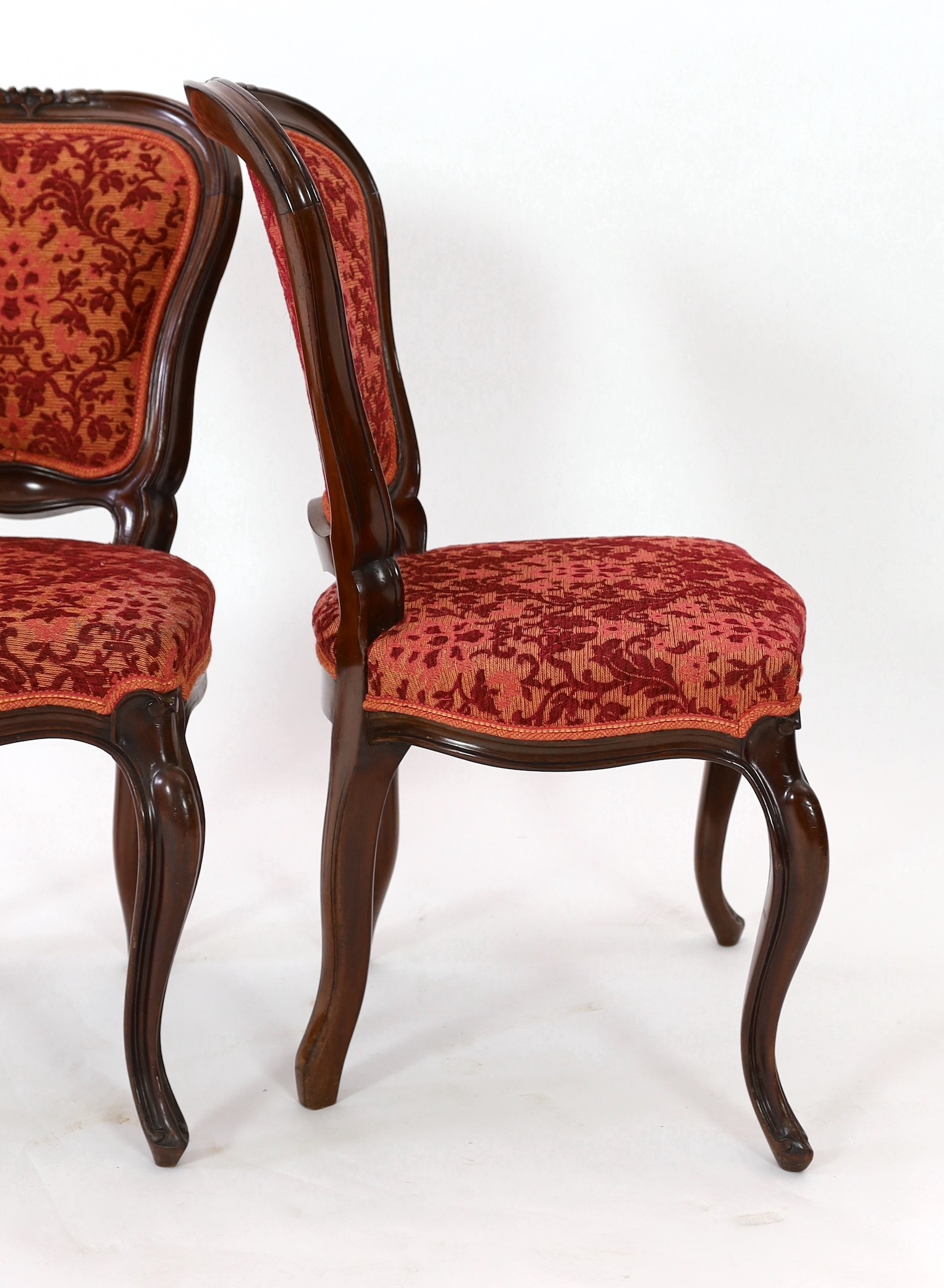 A set of twelve Victorian mahogany balloon back dining chairs, with floral carved show wood - Image 3 of 4