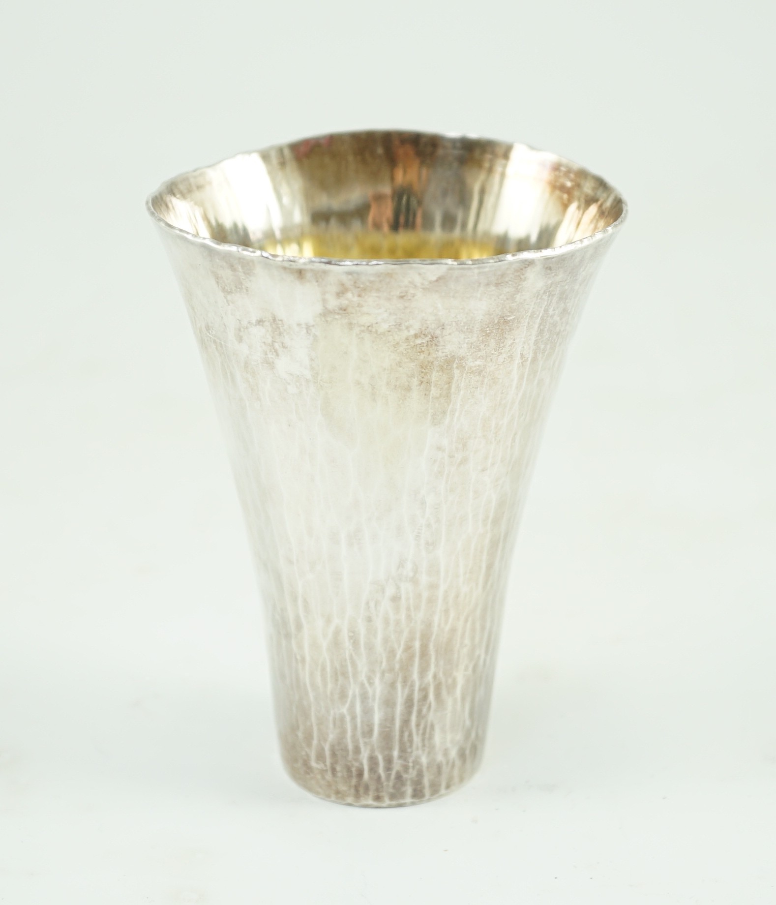A modern Britannia standard planished silver cup, by Malcolm Appleby, of flared form, with - Image 2 of 6