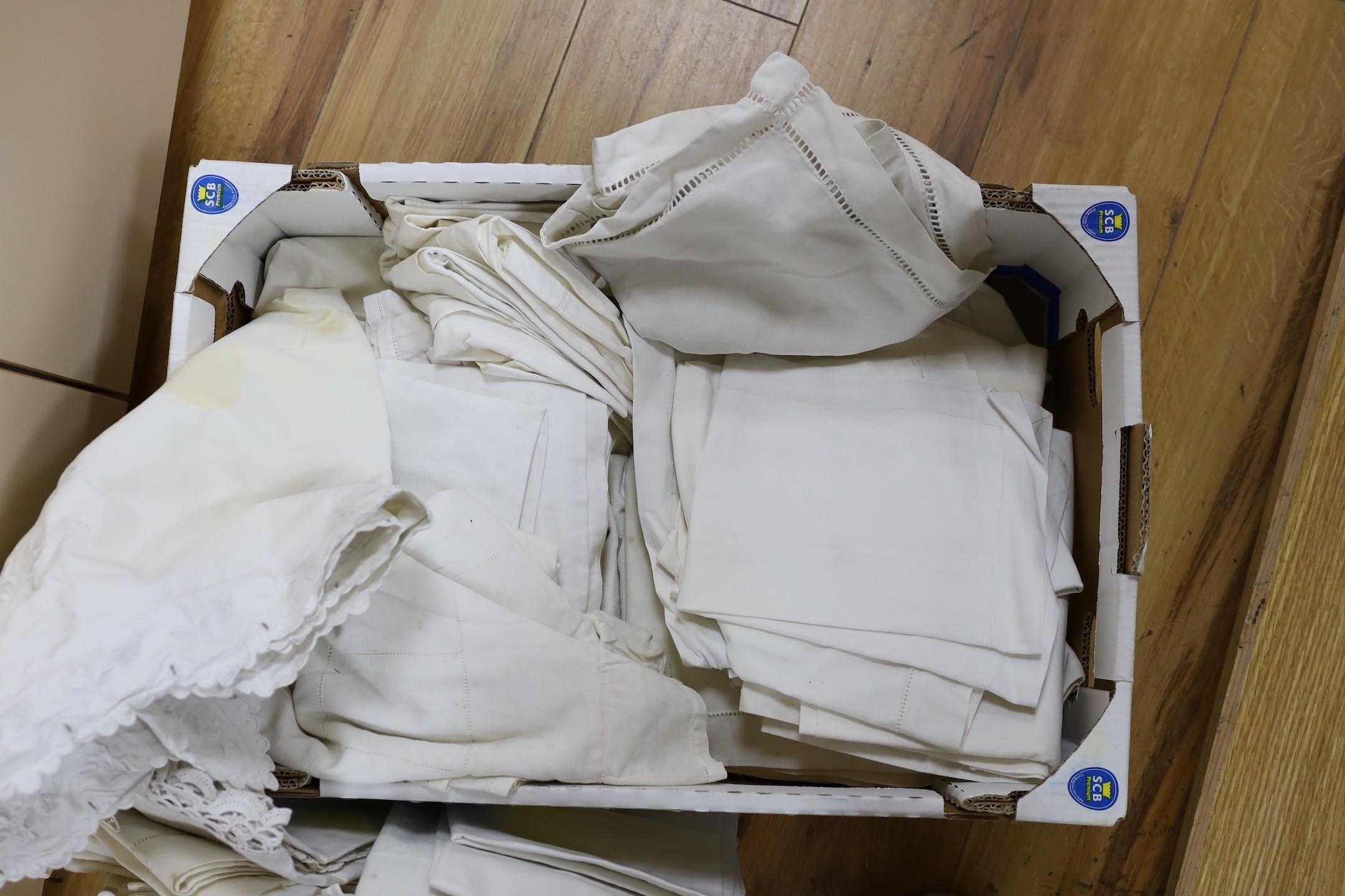 A box of French Provincial linen embroidered pillowcases - Image 2 of 4