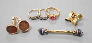 A group of mixed jewellery including two 18ct and diamond half hoop rings, a pair of Middle