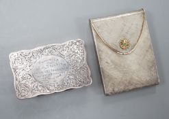 A George V engraved silver snuff box, Joseph Gloster Ltd, Birmingham, 1913, 71mm, with engraved