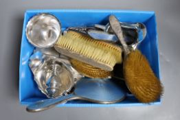 A collection of small silver including a repousse dressing tray, cream jug, sugar bowl,