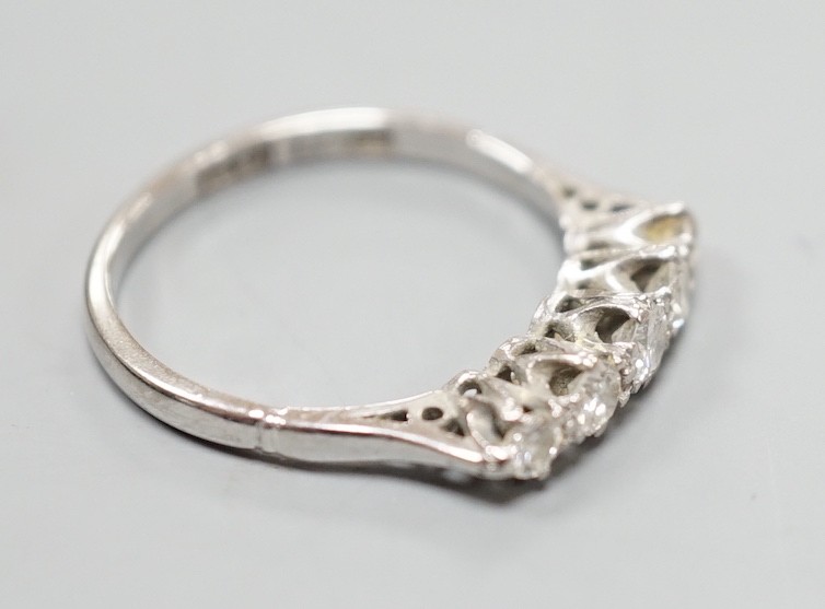 A plat and 18ct five stone diamond set half hoop ring, size K, gross weight 2 grams. - Image 3 of 6