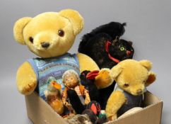 A collection of Steiff toys - a small black cat, a large black cat, a small pig, a hedgehog, a Macki
