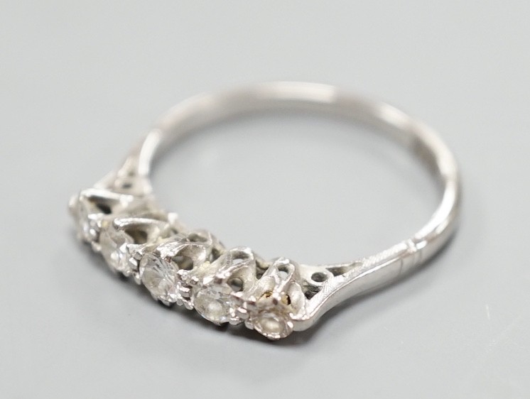 A plat and 18ct five stone diamond set half hoop ring, size K, gross weight 2 grams. - Image 2 of 6