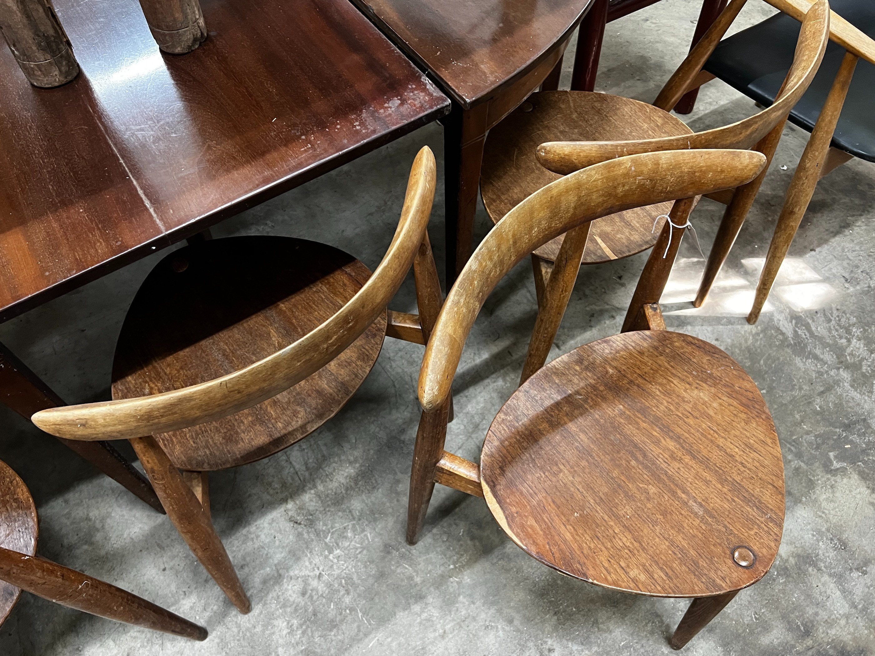 Five mid century Danish design teak chairs (4 + 1) - Bild 3 aus 4