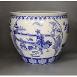 A Chinese blue and white jardiniere,30 cms high,