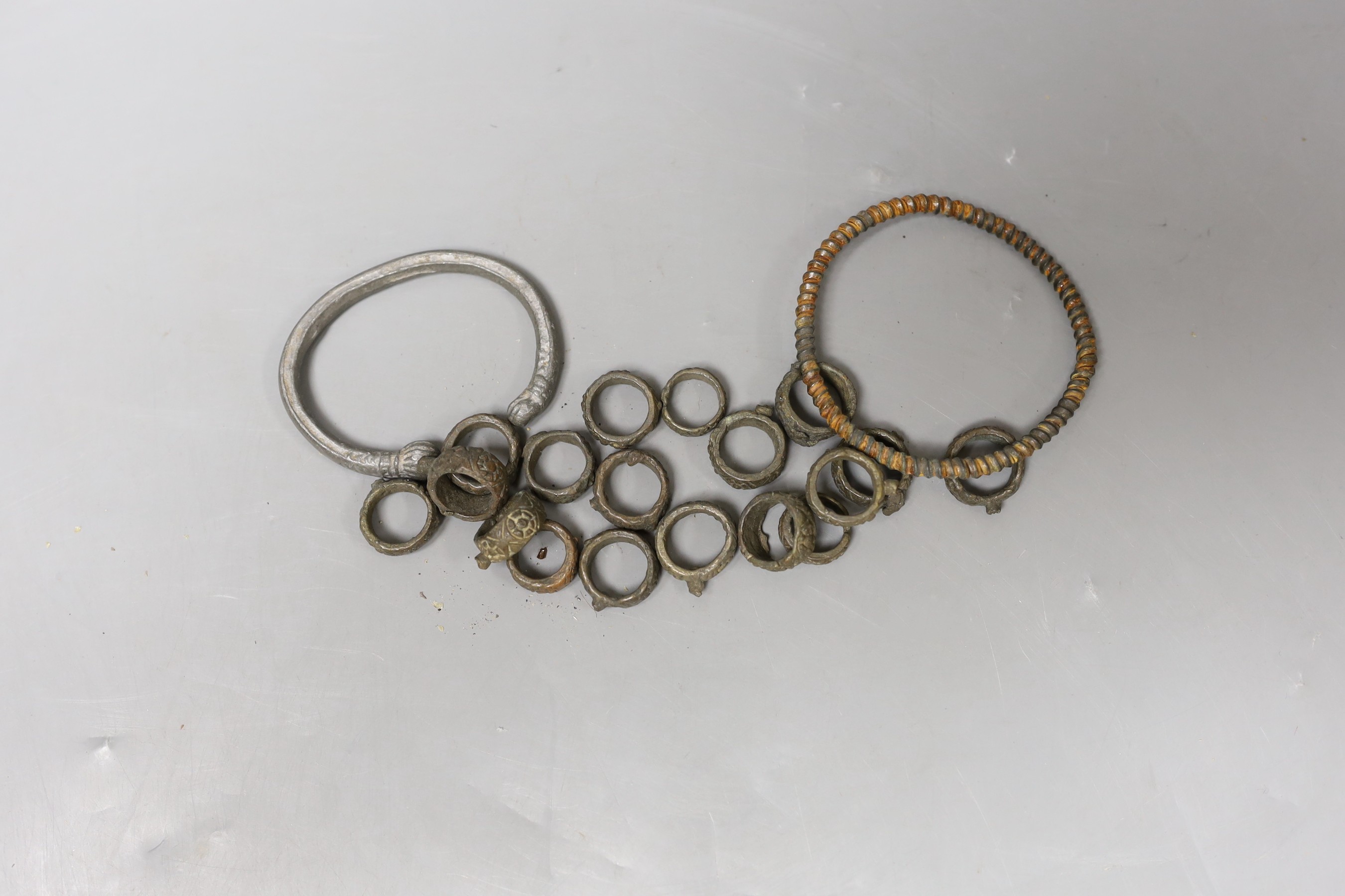 A group of African metal jewellery - Image 2 of 2