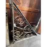 Four painted wrought iron balcony brackets, width 106cm height 108cm
