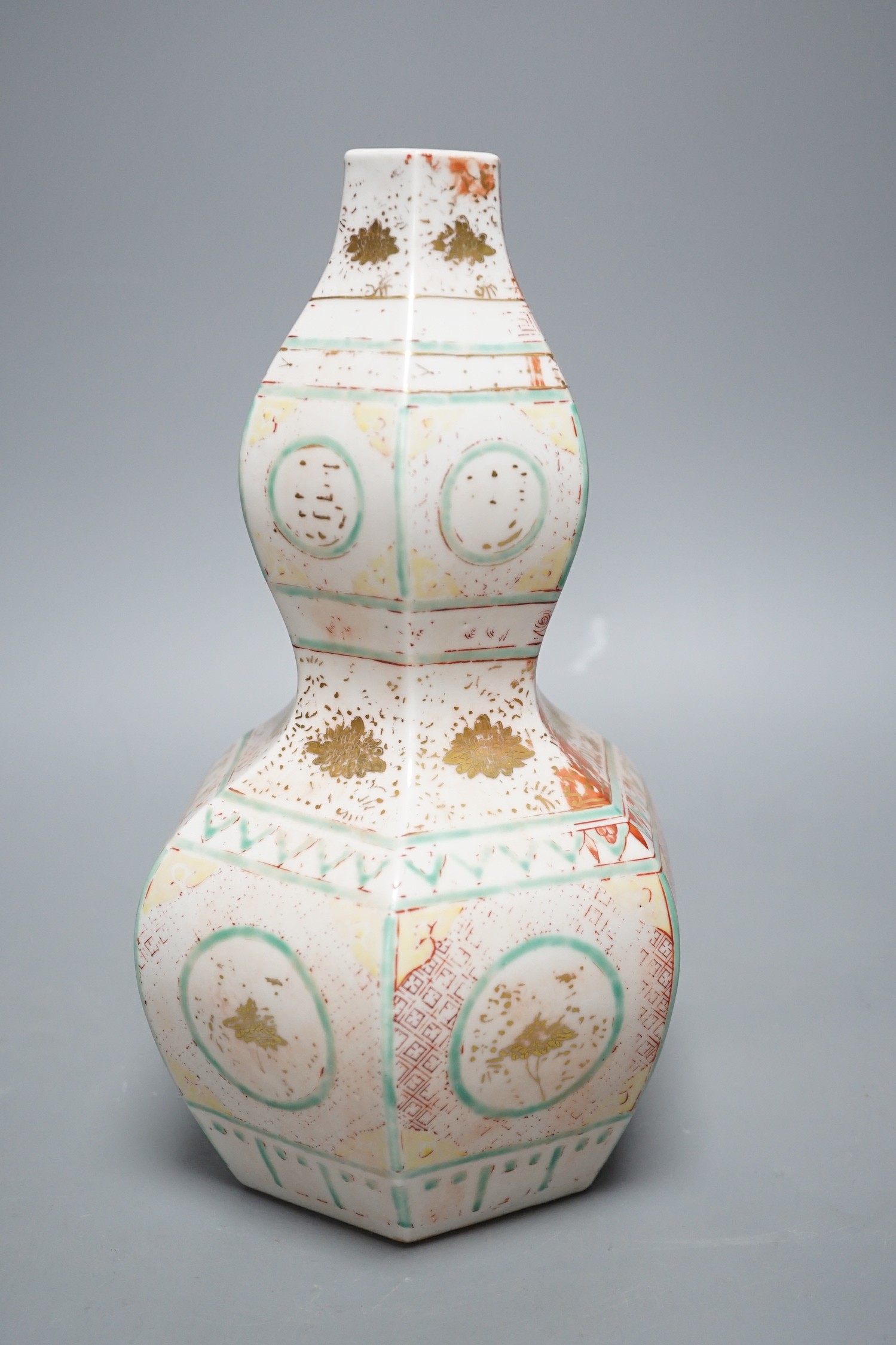 A Chinese famille rose gourd hexagonal shaped vase, Ming style, 28cm tall - Image 2 of 4