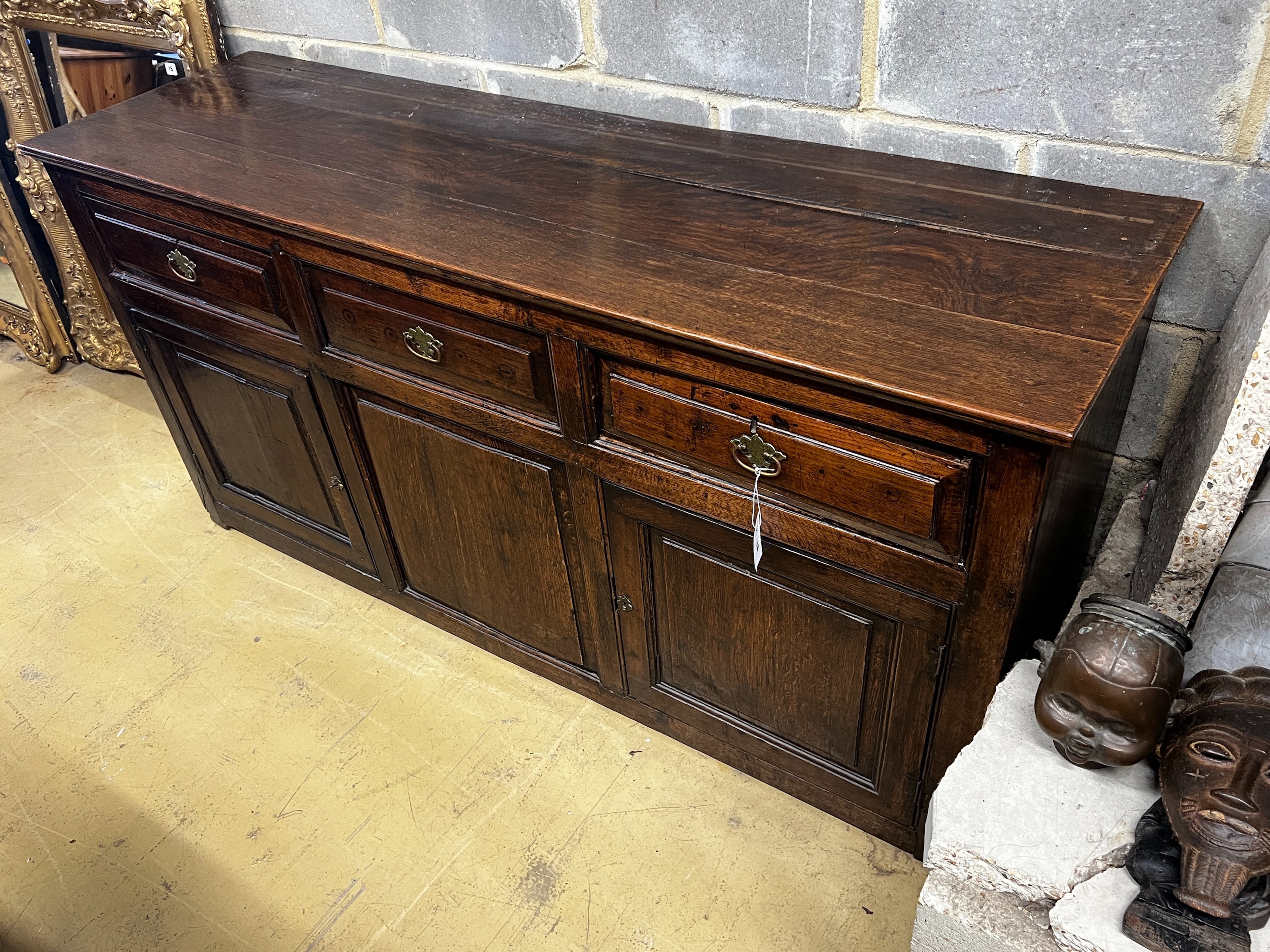 An oak low dresser, width 175cm, depth 50cm, height 88cm - Image 2 of 3