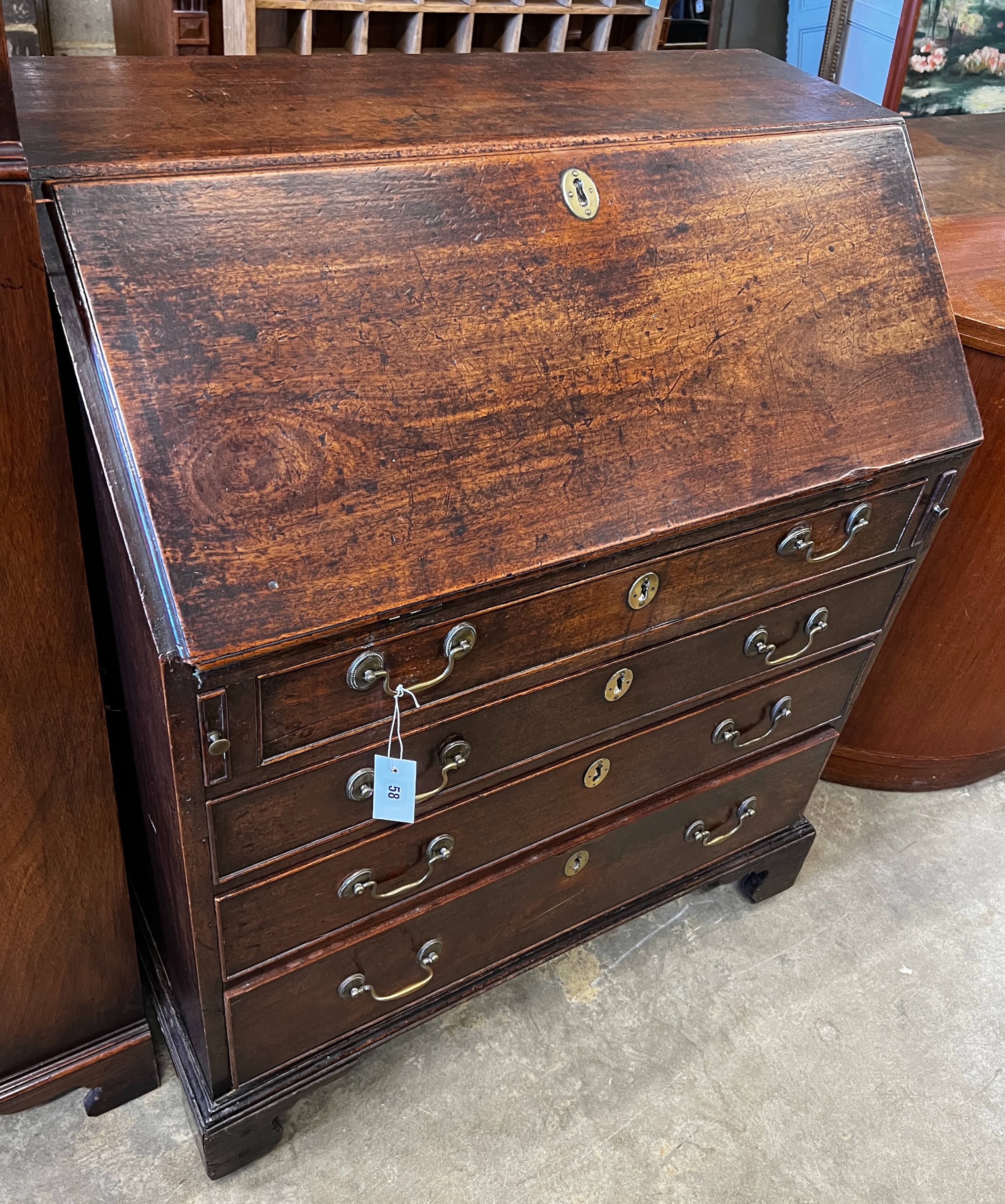 A small George III mahogany bureau, width 84cm, depth 47cm, height 104cm