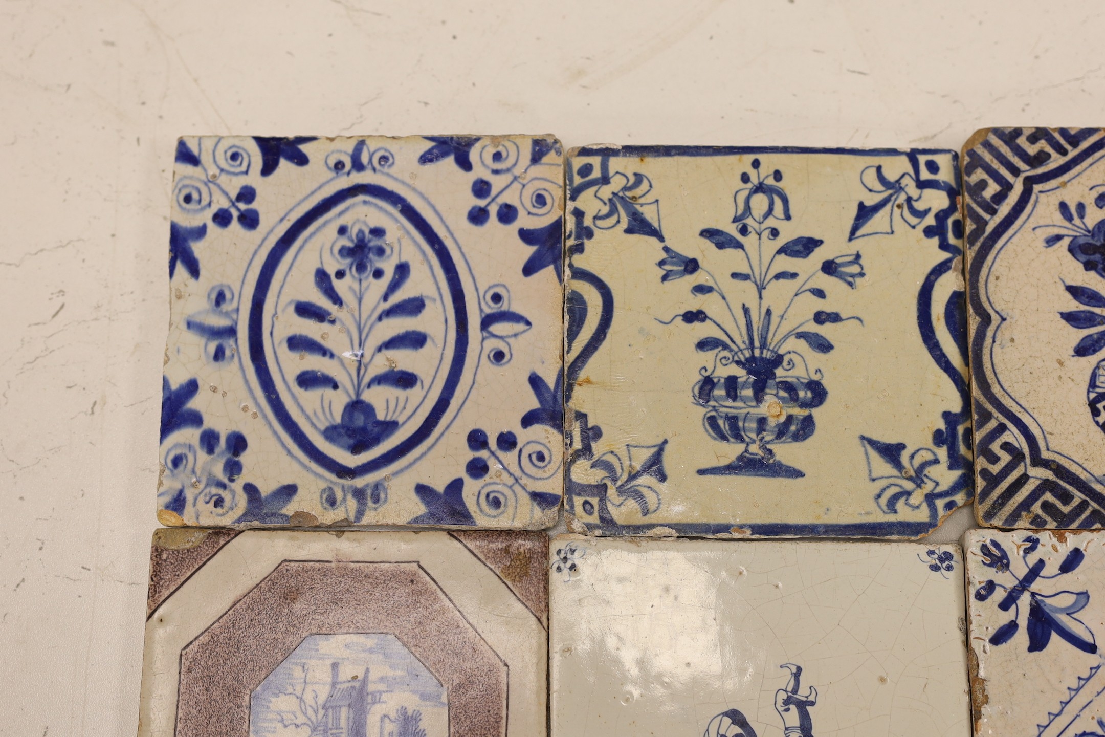 Four mid 17th century Delft blue and white ‘urn of flowers’ tiles, and an 18th century Delft ‘ - Image 5 of 6
