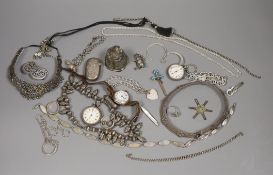 Assorted mainly silver and white metal jewellery, including vesta case, a Chinese white metal