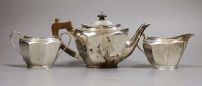 A George V silver three piece bachelor's tea set, Jay, Richard Attenborough & Co Ltd, London,