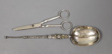Pair of George III silver grape scissors, by Eley & Fearn, London, 1818 and a George V silver