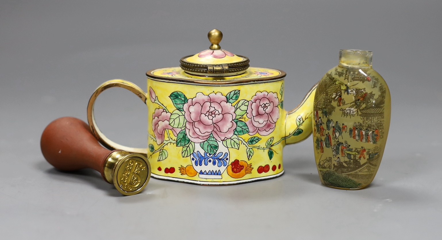 A Canton enamel miniature teapot and a snuff bottle, together with a European stamp seal - Image 2 of 3