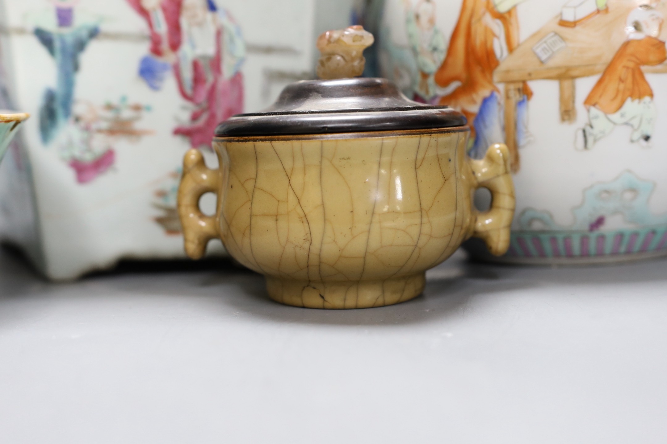 A 19th century Chinese famille rose planter, a jar and cover, two bowls and a crackle ware censer - Image 3 of 8