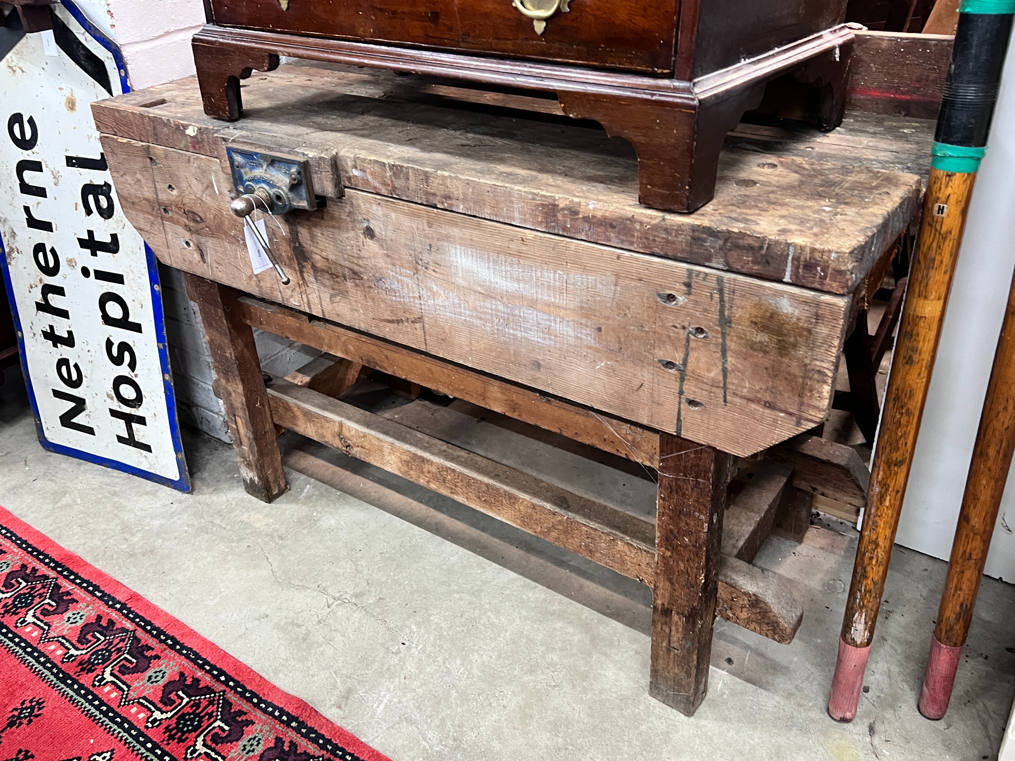 A vintage pine workbench with vice, width 122cm, depth 53cm, height 87cm - Image 2 of 2