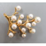 A Mikimoto 14k yellow metal and cultured pearl set cluster spray brooch, 34mm, gross weight 5.9