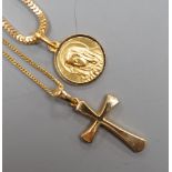 A modern Italian 750 yellow metal pendant on chain, gross 7.7 grams and a 375 cross pendant