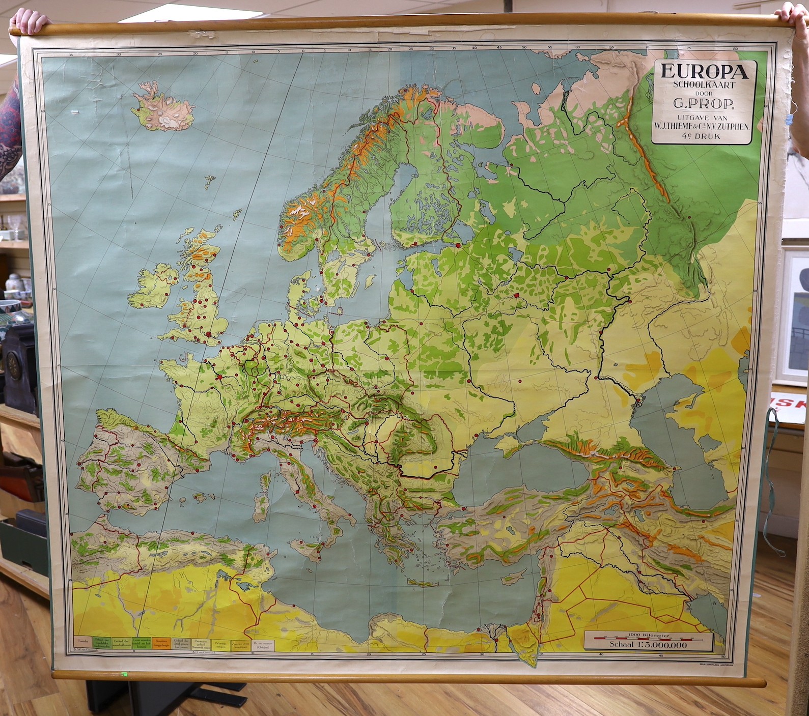 A Dutch school map of Europe, 200cm wide