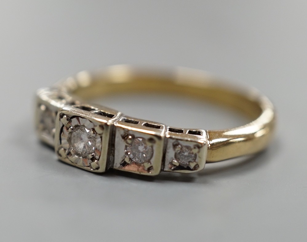 A yellow metal and graduated illusion set five stone diamond half hoop ring, size M/N, gross - Image 2 of 5