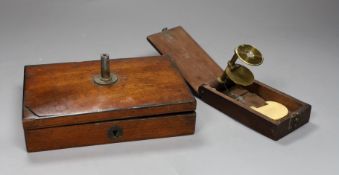 William Withering 18th century botanical field microscope, 18cm and an early 19th century example