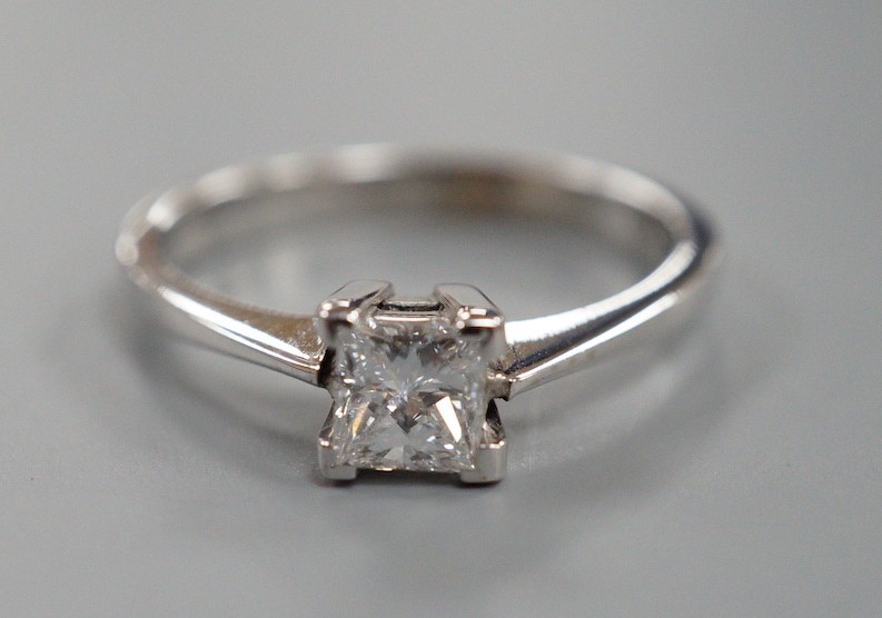 A modern 750 white metal and solitaire princes cut diamond set ring, size L/M, gross weight 2.6 - Image 2 of 4