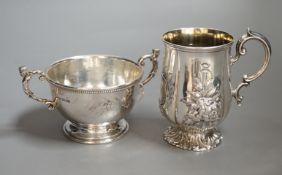 A Victorian embossed silver christening cup, Edward & John Barnard, London, 1848, 11cm and a