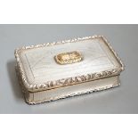 A William IV silver and citrine mounted rectangular snuff box, by Nathaniel Mills, Birmingham, 1830,