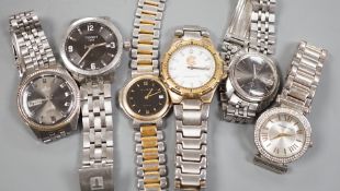 Six assorted gentleman's modern wrist watches including Seiko, Tissot and Cyma.