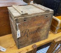Six vintage Rawlings soda syphons in original pine box, box width 38cm, depth 25cm, height 36cm