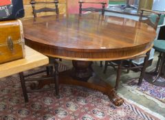 A Victorian circular rosewood veneered breakfast table, diameter 138cm, height 72cm
