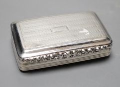 A William IV engraved silver rectangular snuff box, Edward Smith, Birmingham, 1832, 75mm.