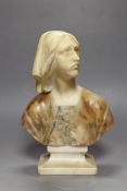 An early 20th century marble bust of a lady, unsigned. 28cm