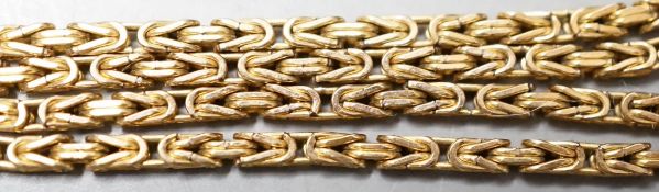 A modern 9ct gold chain, 61cm, 14.5 grams.