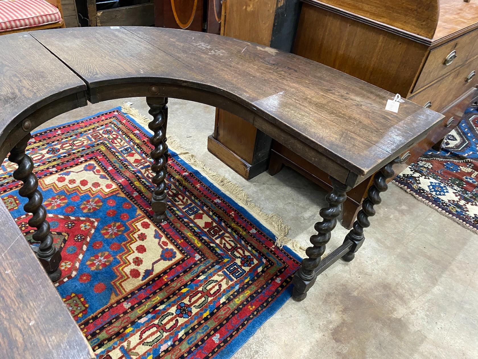 A late Victorian oak 'hunt' table, length 157cm, width 120cm, height 70cm - Image 3 of 4