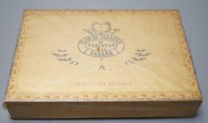 A sealed box of Flor de Tabacos de Partagas y Habana cigars, Seleccion Privada