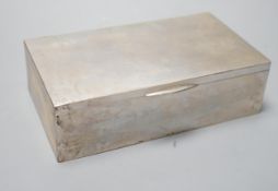 A Greek 900 standard white metal mounted rectangular cigarette box, 16.5cm.
