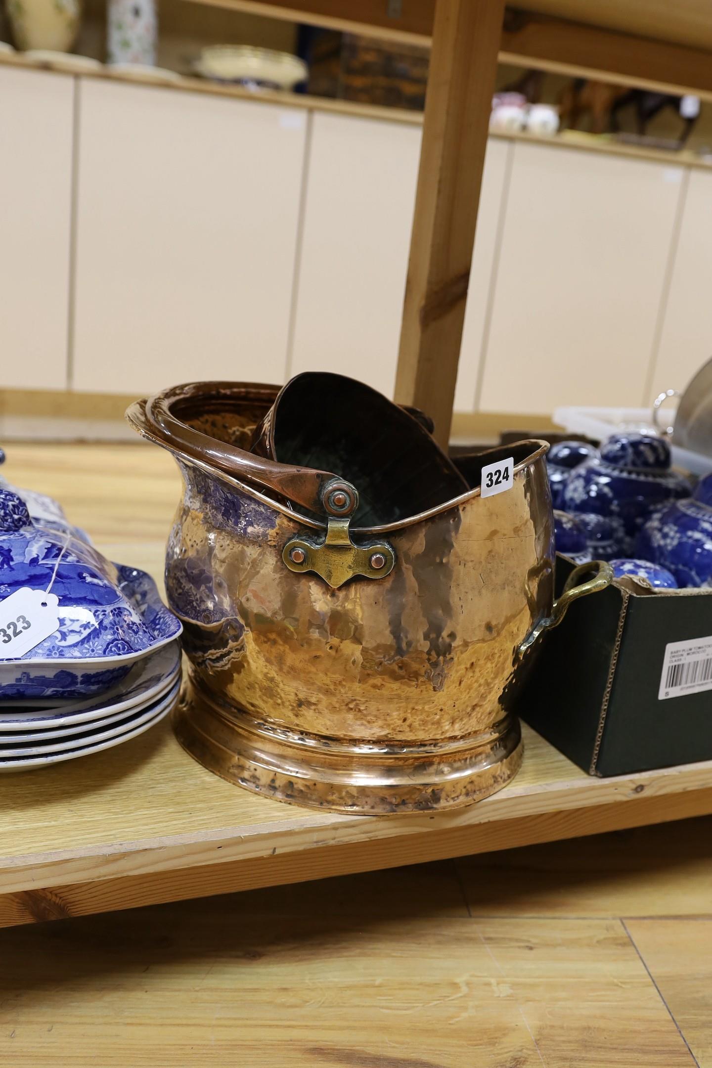 A group of copper and brass including coal scuttle, pestle and mortar etc. - Image 2 of 3