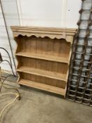 A Victorian style pine plate rack, width 82cm, height 101cm