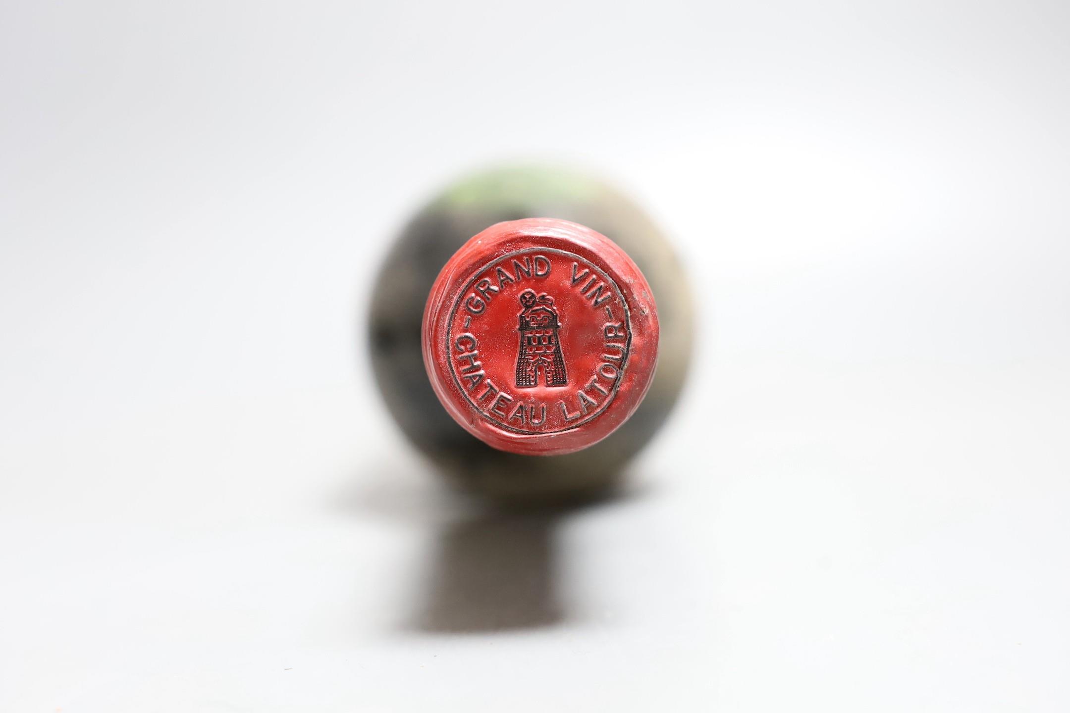 A bottle of Chateau Latour, date unknown, label missing - Image 2 of 2
