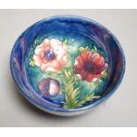 A Moorcroft anemone pattern small bowl, 13cm diameter